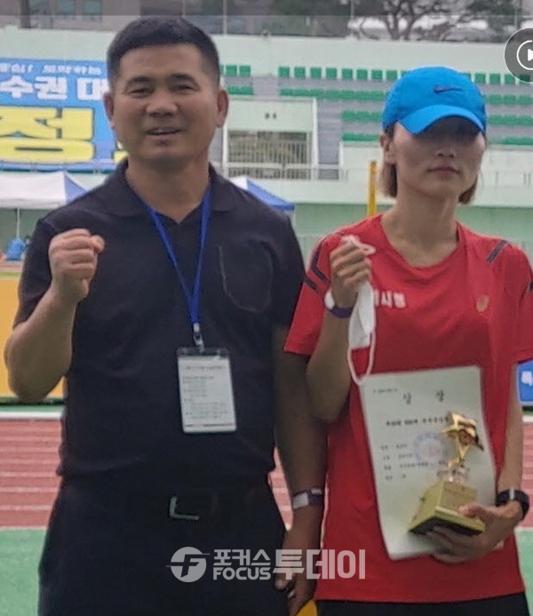 구미시청 김은미(오른쪽) 선수, ‘예천전국대학·일반육상경기대회’ 입상d